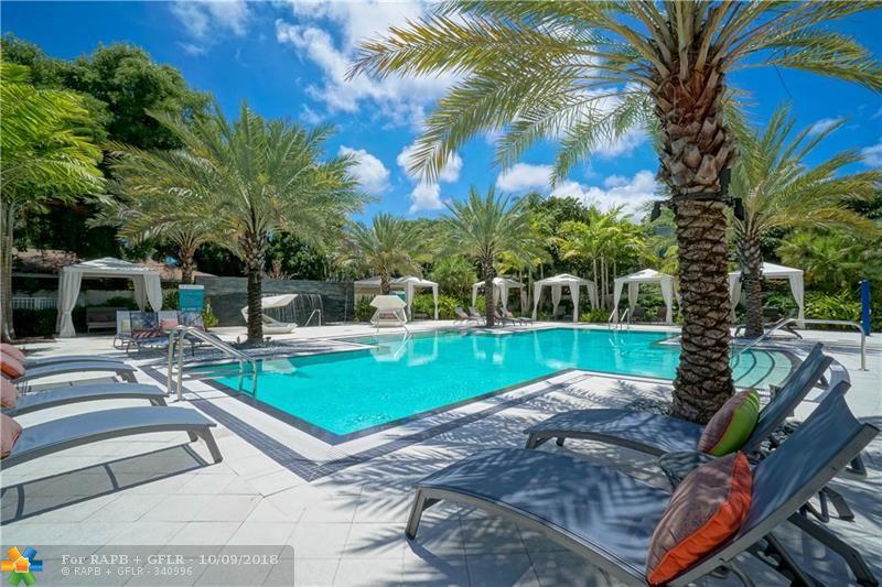 1600 Sunrise Boulevard - Photo 1