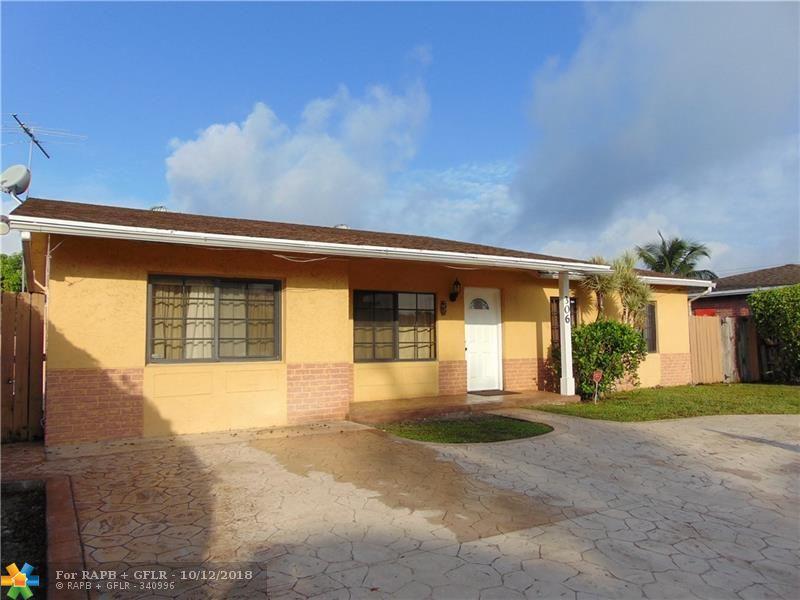 306 79th Ter - Photo 1