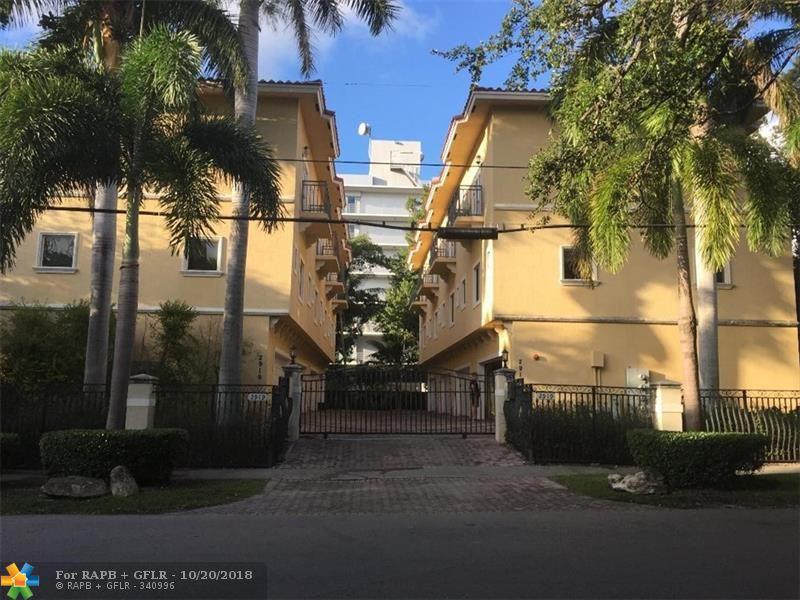 2919 Coconut Ave - Photo 1