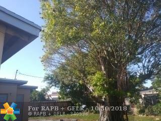 1660 9th St - Photo 1