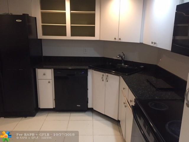 3300 Spanish Moss Ter - Photo 1
