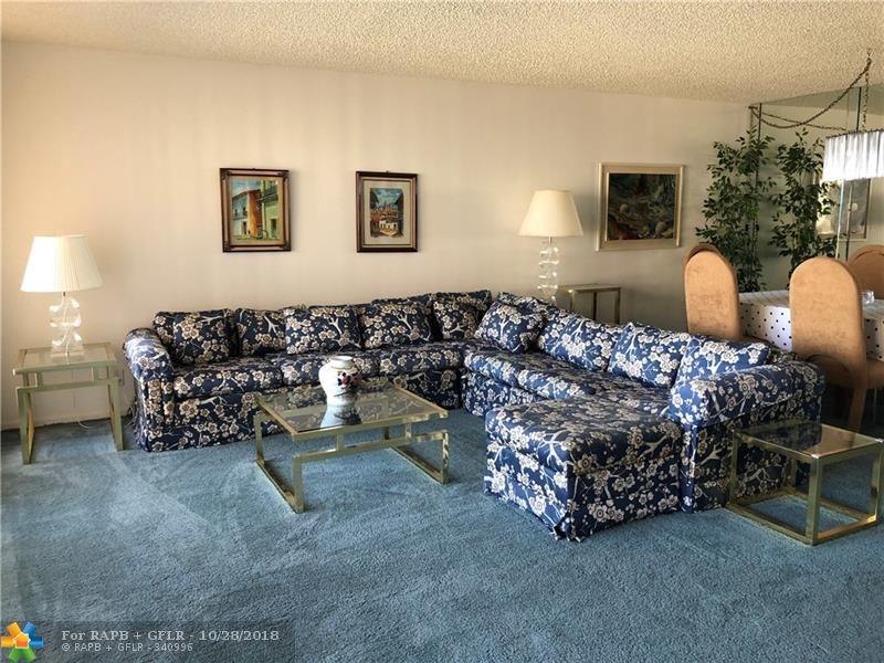 4900 Ocean Blvd - Photo 1