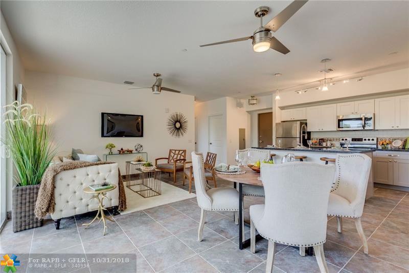 1550 34TH CT - Photo 1