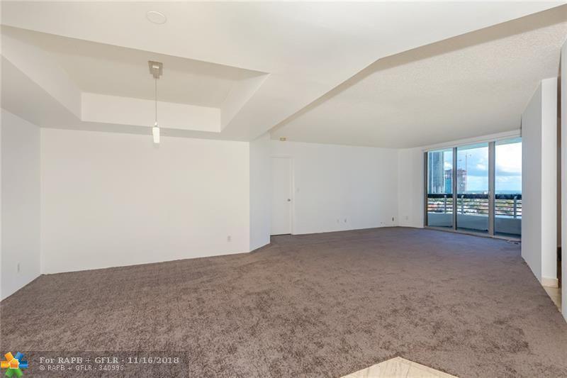 3600 Mystic Pointe Dr - Photo 1