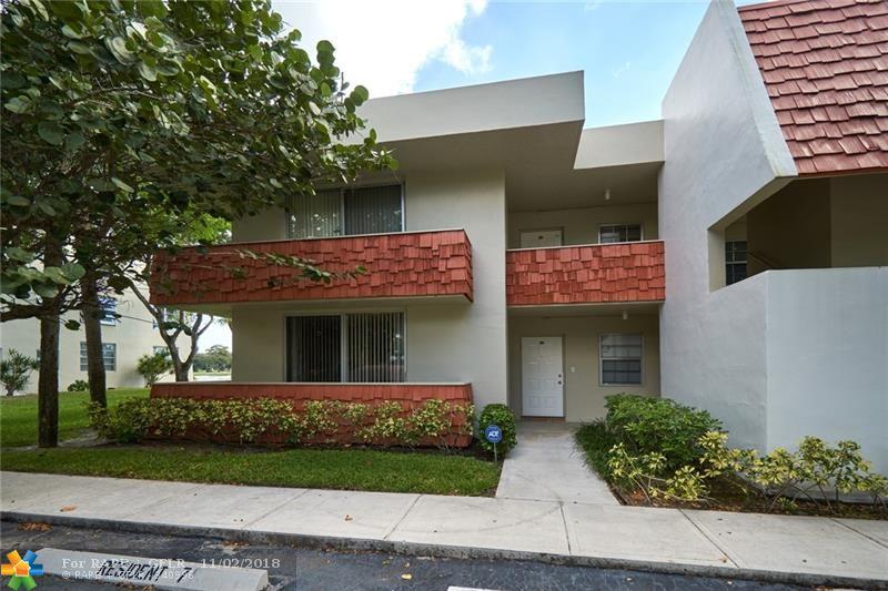 810 Cypress Blvd - Photo 1