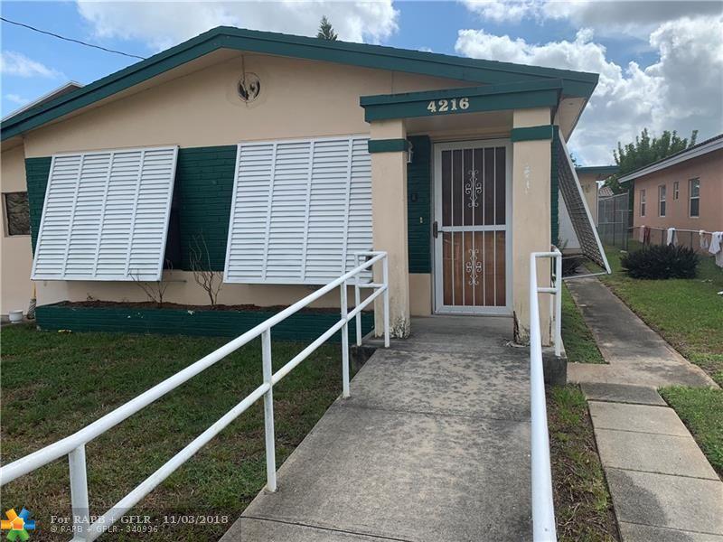 4216 23rd St - Photo 1