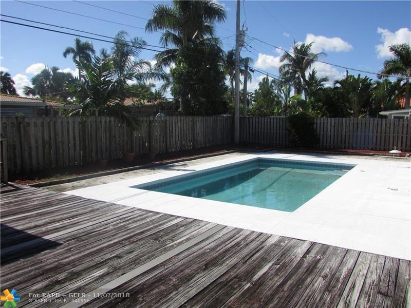 1278 7th Ct - Photo 1