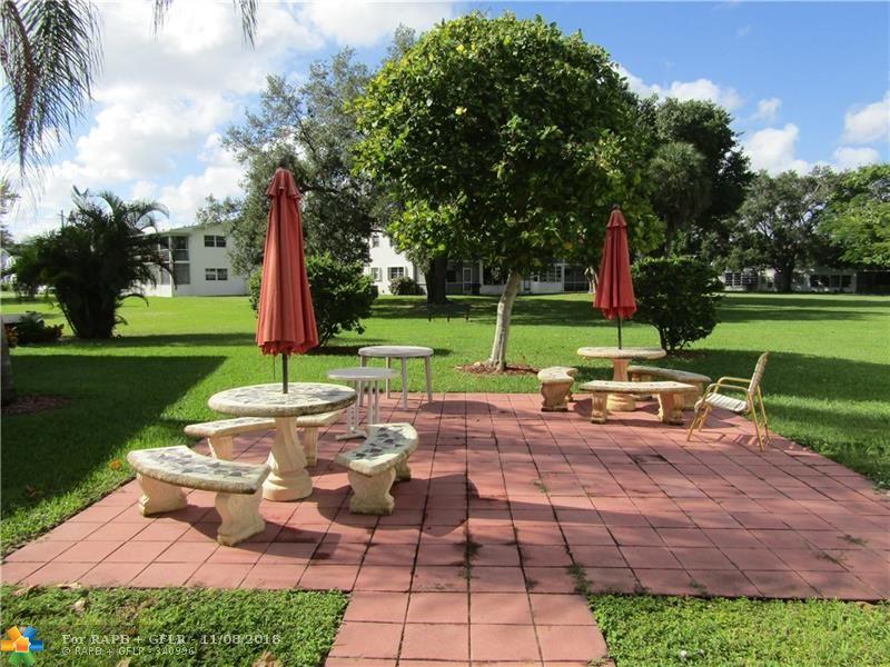 126 Newport I - Photo 1