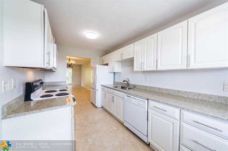 8205 61st St - Photo 1