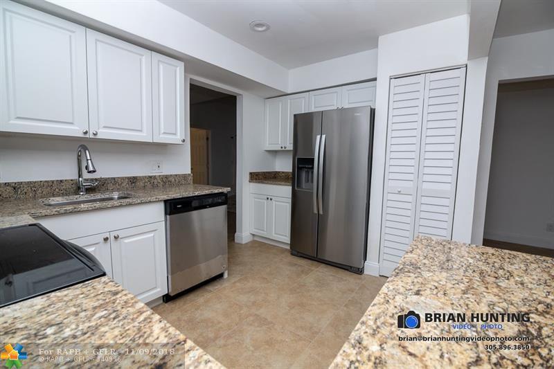 6048 Buckeye Ct - Photo 1