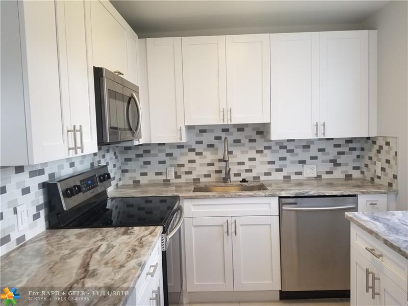 346 Brighton I - Photo 1