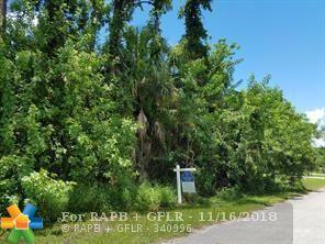 2902 Lucerne - Photo 1