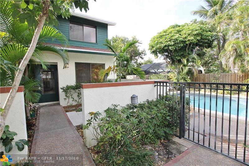 817 12th Ct - Photo 1