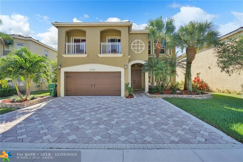 15774 53 Court - Photo 1