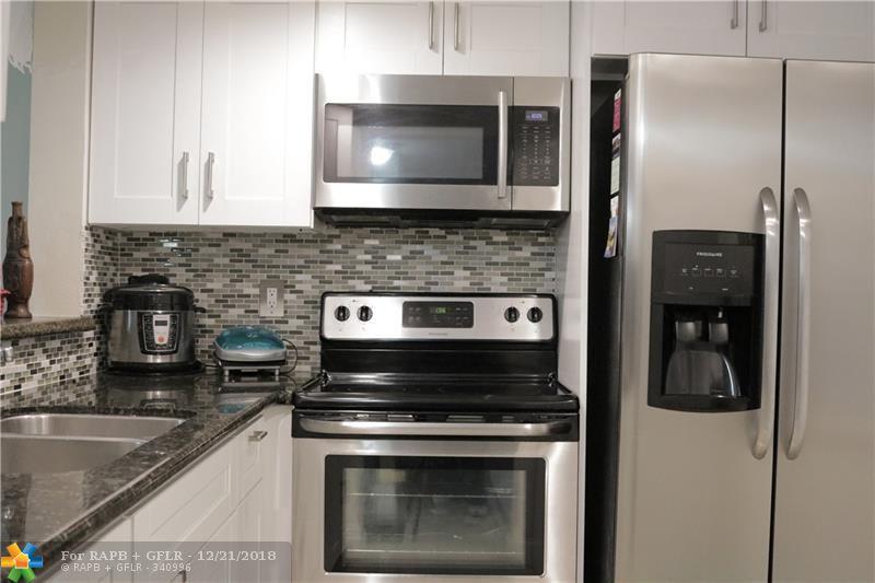 9201 Lime Bay Blvd - Photo 1