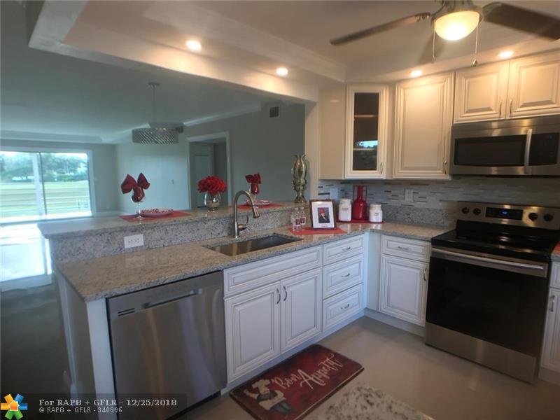 3003 Portofino Isle - Photo 1