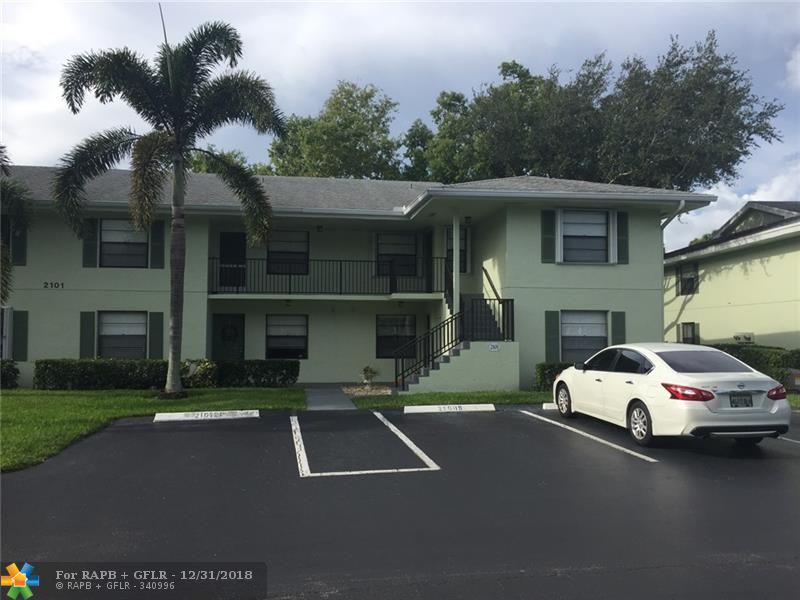2101 Sabal Ridge Ct - Photo 1