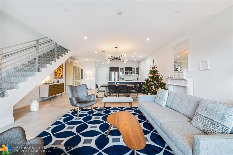 1025 18th Ave - Photo 1