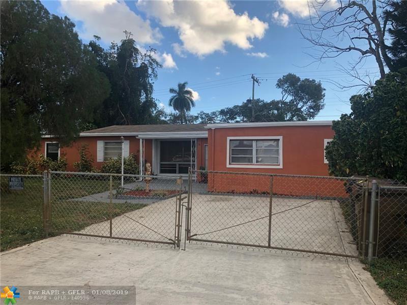 6670 Scott St - Photo 1