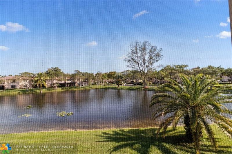 9283 Vista Del Lago - Photo 1