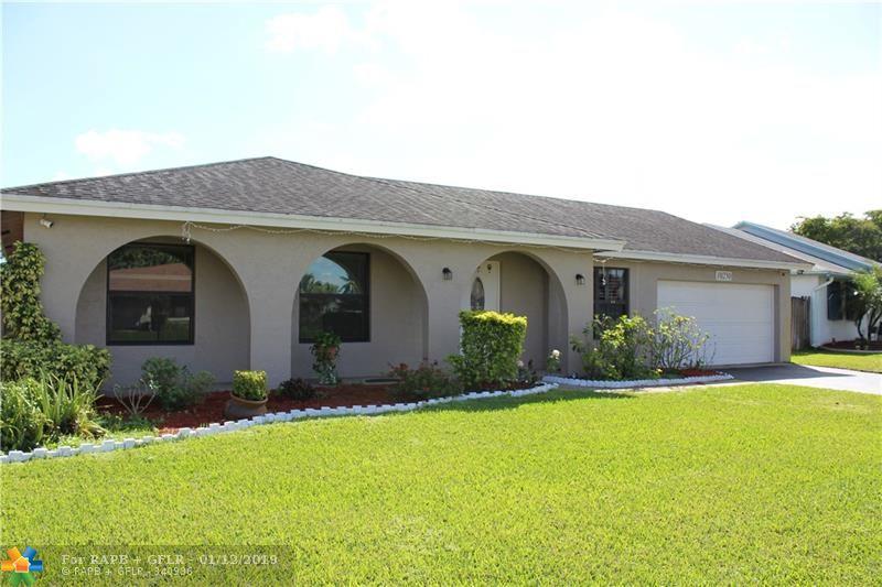 10250 49th Ct - Photo 1