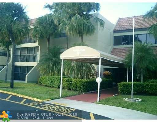220 Lakeview Dr - Photo 1