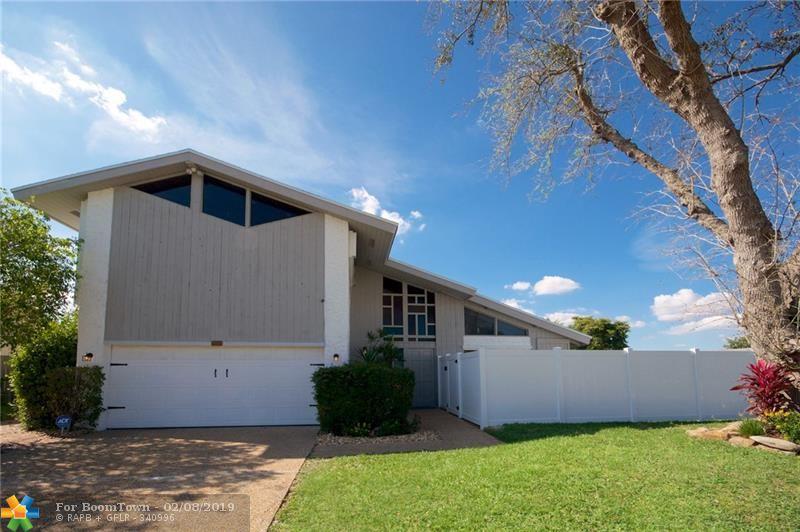 21553 Toledo Rd - Photo 1