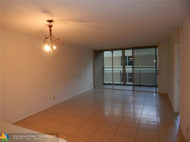 8254 24th St - Photo 1