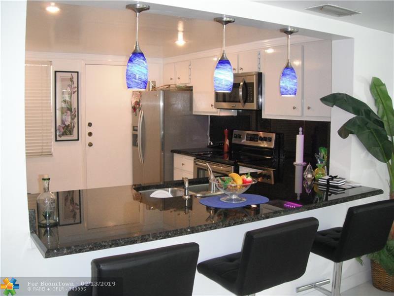 650 Tennis Club Dr - Photo 1