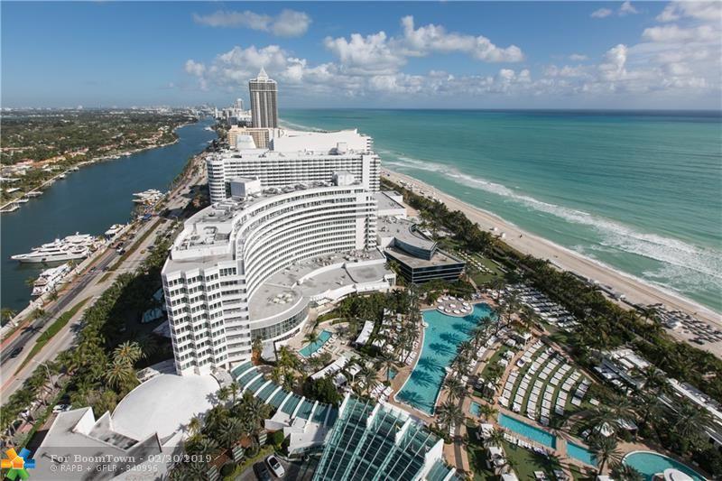 4401 Collins Ave - Photo 1