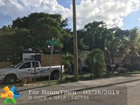 10 5th Ct - Photo 1
