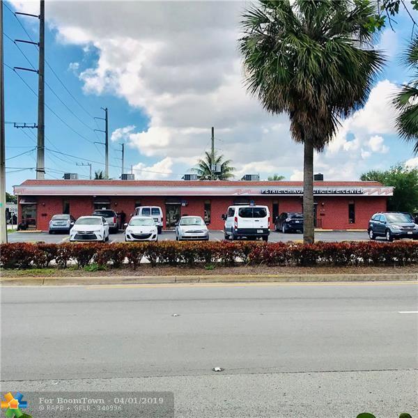 450 44th St - Photo 1