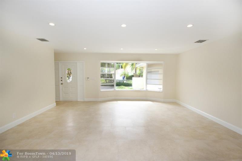 3811 43rd Ave - Photo 1