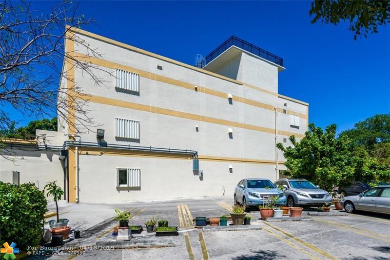 6201 Biscayne Blvd - Photo 1