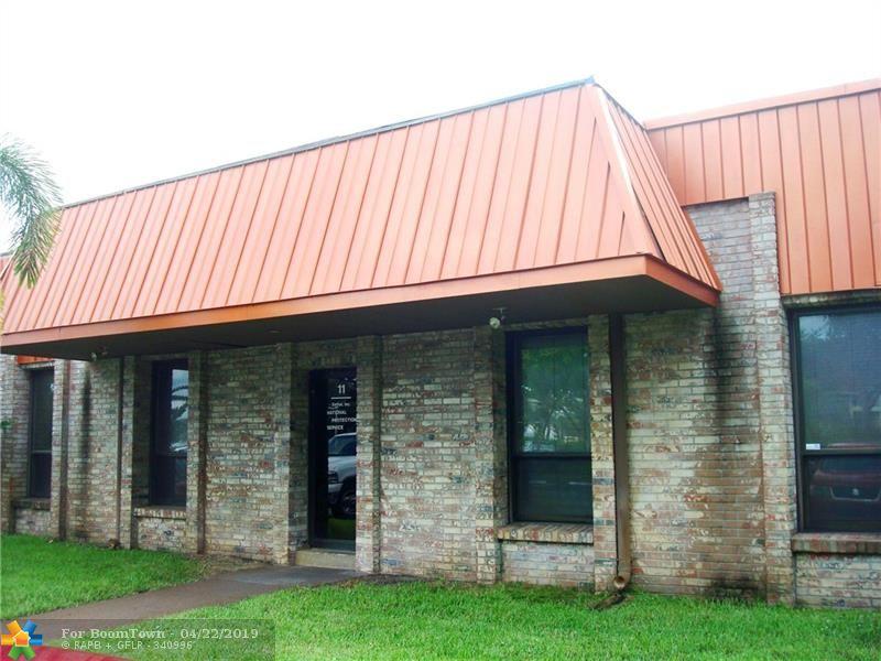 541 State Rd 7 - Photo 1