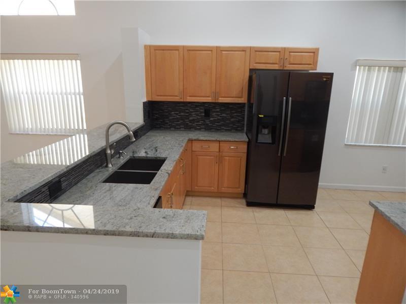 12978 Hampton Lakes Circle - Photo 1