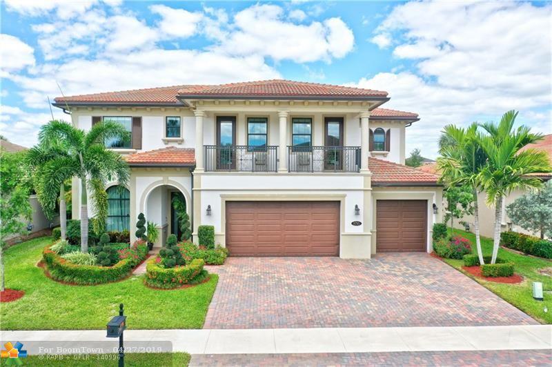 8795 Watercrest Cir W - Photo 1
