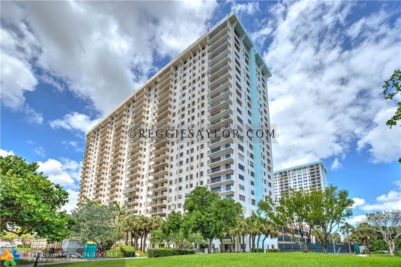 1201 Ocean Dr - Photo 1