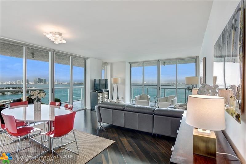 10 Venetian Way - Photo 1
