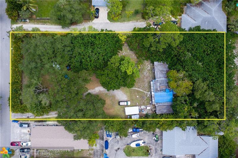 2037 29th Ave - Photo 1