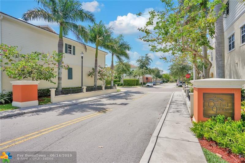 708 2nd Ave - Photo 1