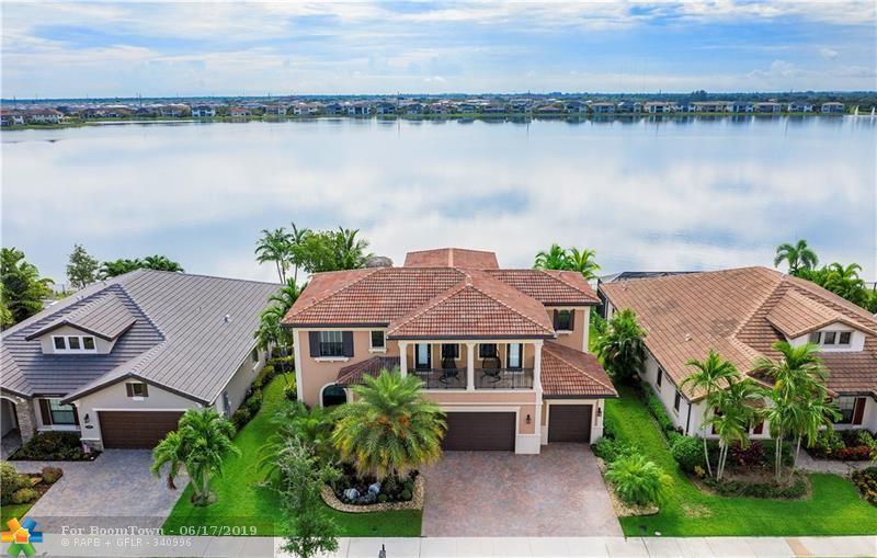 8680 Watercrest Cir W - Photo 1