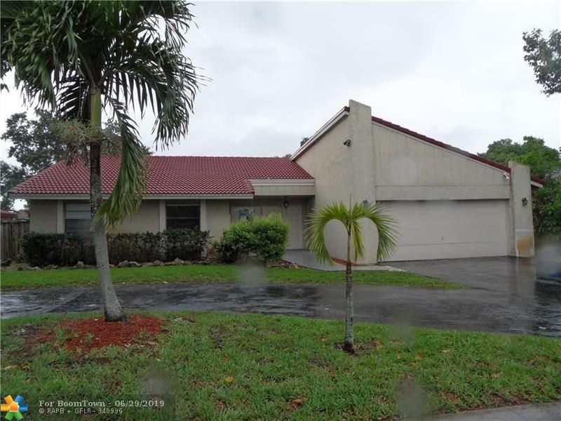 10170 Ramblewood Dr - Photo 1