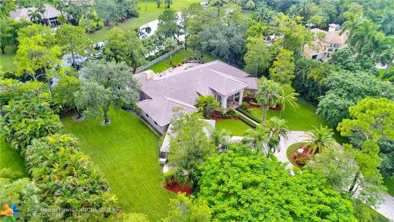 5954 85th Ln - Photo 1