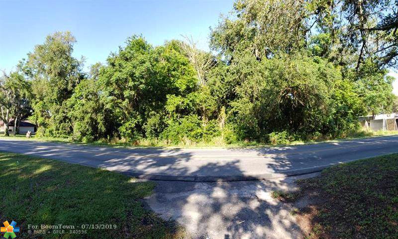 Thomas Ave - Photo 1