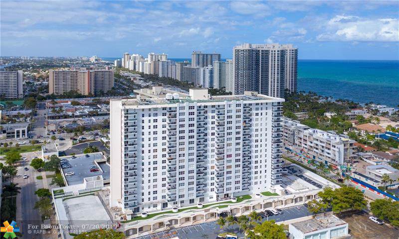 3015 Ocean Blvd - Photo 1