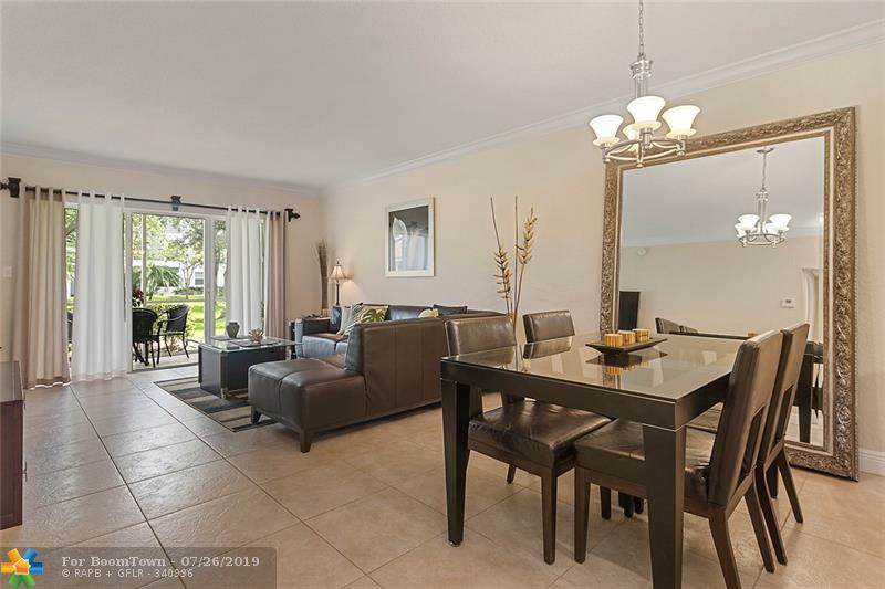 1501 Ocean Blvd - Photo 1