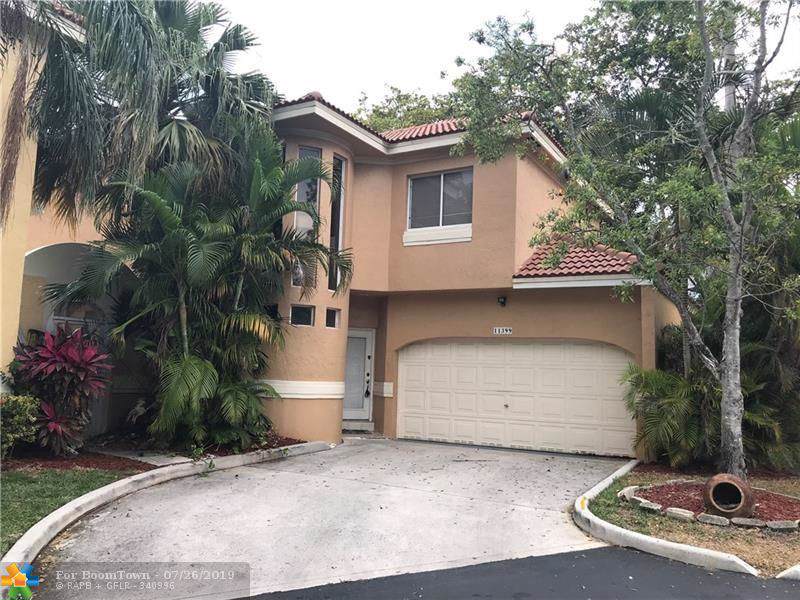 11399 Lakeview Dr - Photo 1