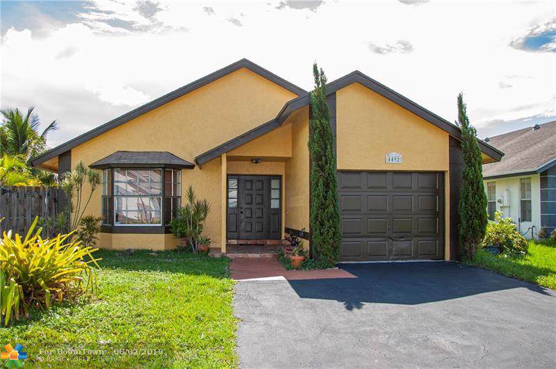 4492 99th Way - Photo 1