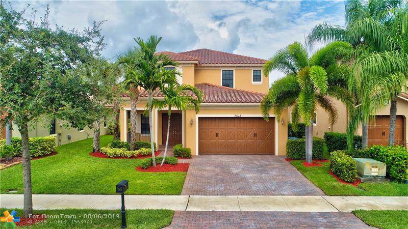 7513 113th Ave - Photo 1